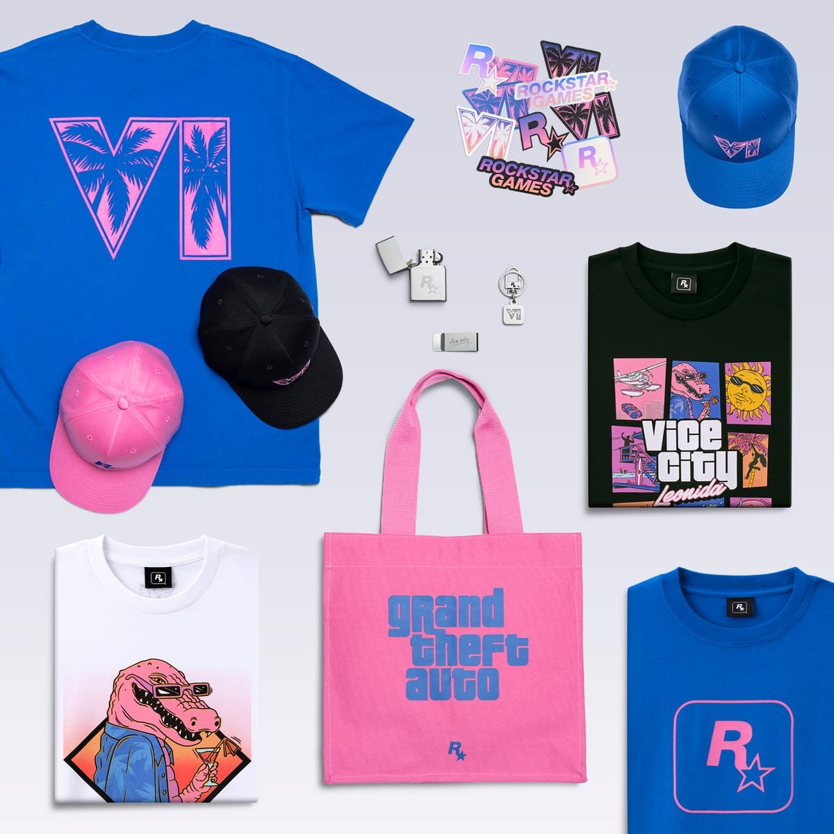 Conjunto de produtos oficiais de GTA 6: camisetas azul, branca e preta, bonés rosa e preto, sacola rosa e cartela de adesivos